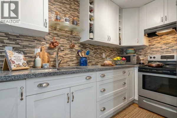 108 910 W 8th Avenue, Vancouver, BC V5Z1E5 Photo 3