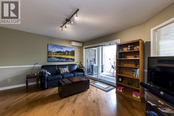 108 999 Berkley Road, North Vancouver, BC V7H1Y3 Photo 5