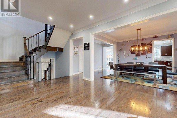 Family room - 108 Baldry Avenue, Vaughan, ON L6A4X9 Photo 5