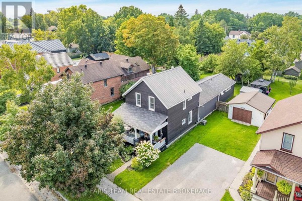 108 Beech Street, Collingwood, ON, photo 2