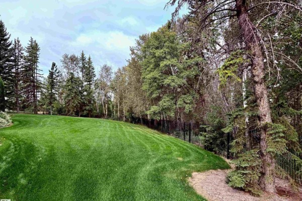 108 C Westbrook Dr Nw, Edmonton, AB, photo 3