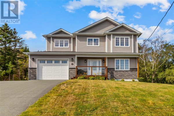 108 Country Drive, Torbay