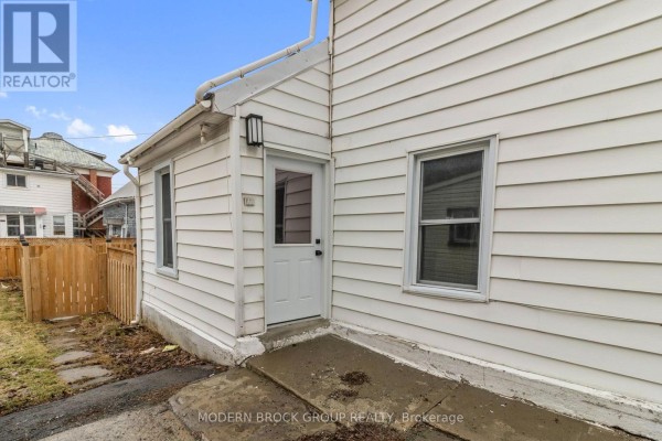 108 George Street, Brockville, ON K6V3V9 Photo 3