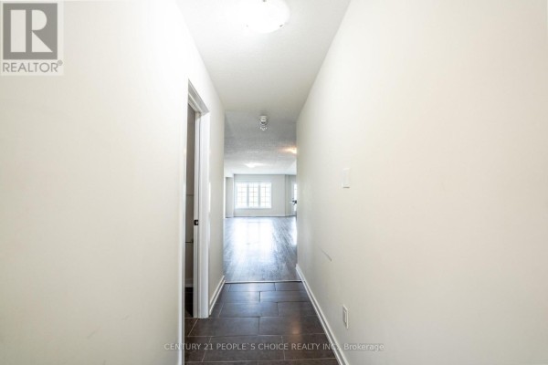 Bedroom 2 - 108 Golden Springs Drive, Brampton, ON L7A4N7 Photo 5