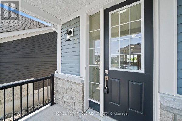 108 Golf Links Drive, Loyalist, ON K0H1G0 Photo 4