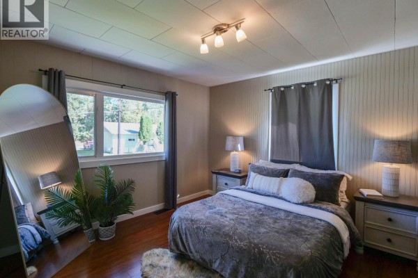 Bedroom 2 - 108 Gordon Avenue, Quesnel, BC V2J2J3 Photo 5