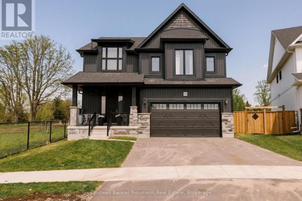 108 Haylock Avenue, Centre Wellington, ON, photo 2