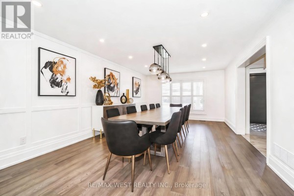 Dining room - 108 Poplar Heights Drive, Toronto, ON M9A4Z4 Photo 4