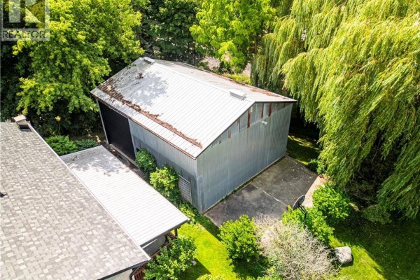 108 Queensway Drive, St  Jacobs, ON, photo 3