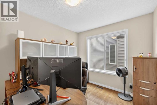 Laundry room - 108 Rainbow Falls Row, Chestermere, AB T1X0N7 Photo 5