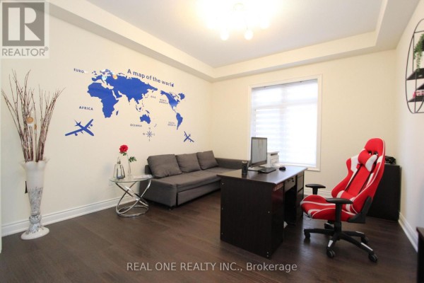 Family room - 108 Silk Twist Drive, East Gwillimbury, ON L9N0W4 Photo 5