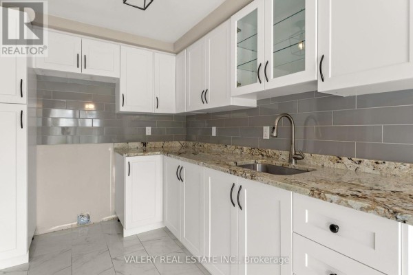 Laundry room - 108 Tait Crescent, Centre Wellington, ON N1M3P5 Photo 4
