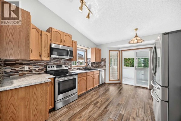 Other - 108 Woodside Close Nw, Airdrie, AB T4B2C7 Photo 3