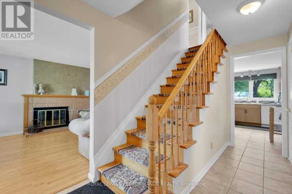 Recreational, Games room - 1080 Cloverlawn Court, Ottawa, ON K1J6V8 Photo 3