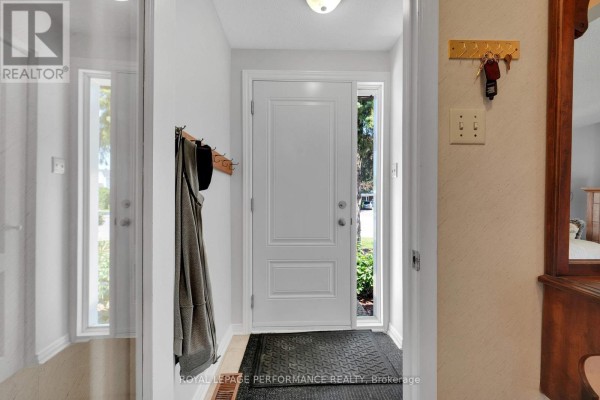 Utility room - 1080 Cloverlawn Court, Ottawa, ON K1J6V8 Photo 4
