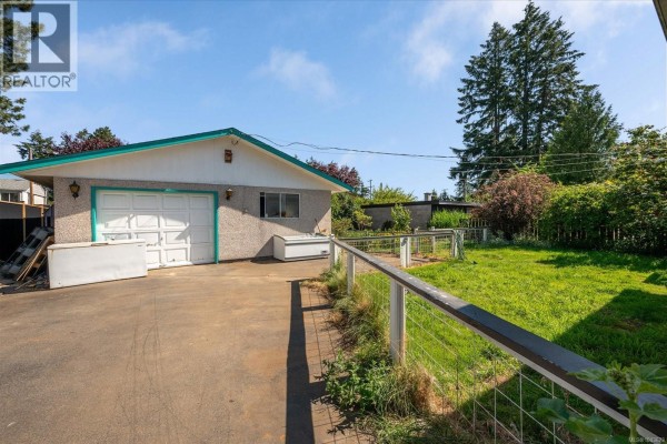 1080 Nelson St, Nanaimo, BC, photo 2