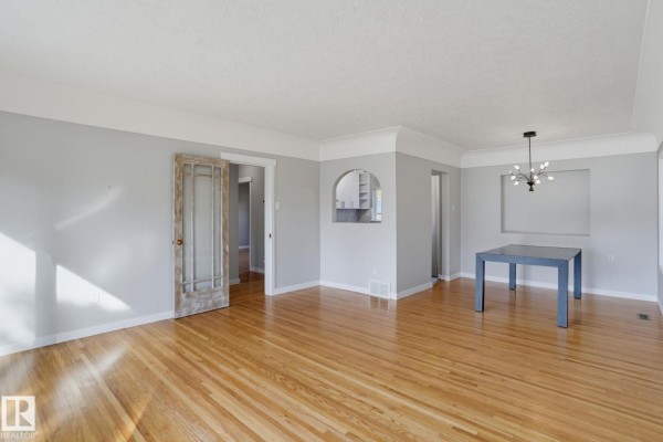 Primary Bedroom - 10807 134 St Nw, Edmonton, AB T5M1H9 Photo 5