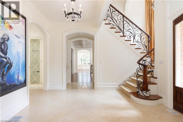 1081 Argyle Drive, Oakville, ON, photo 3