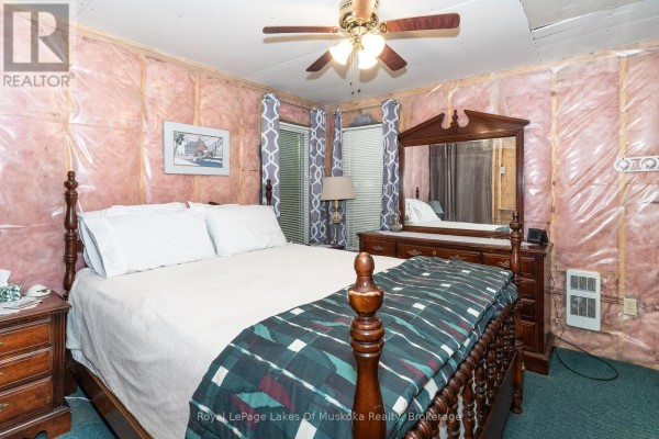 Bedroom 2 - 1082 Lakeshore Drive S, Bracebridge, ON P1L1X3 Photo 5