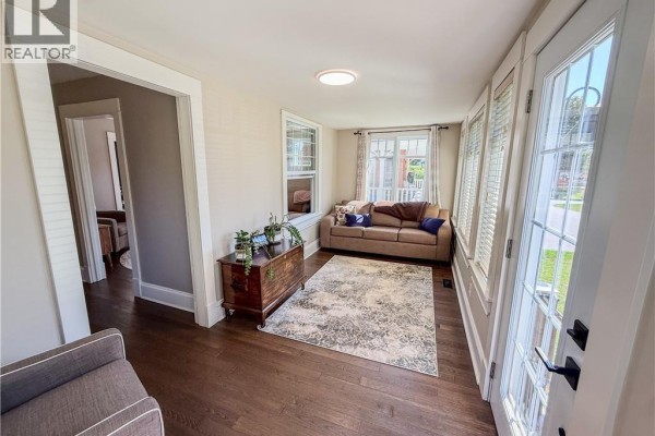 Sunroom - 1082 Main Street, Sussex Corner, NB E4E2Z8 Photo 5