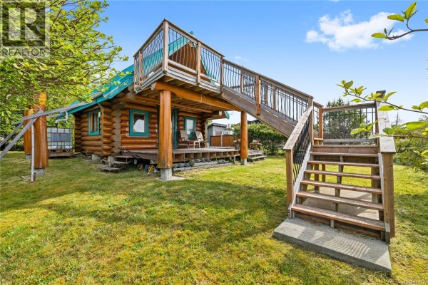 1082 Sixth Ave, Ucluelet, BC V0R3A0 Photo 4