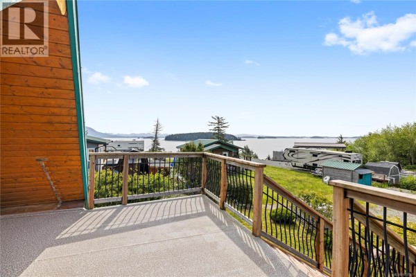 1082 Sixth Ave, Ucluelet, BC V0R3A0 Photo 5