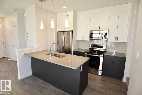 Townhouse for rent at 10820 86 Av Nw Nw, Edmonton, AB - MLS® ymFTrB