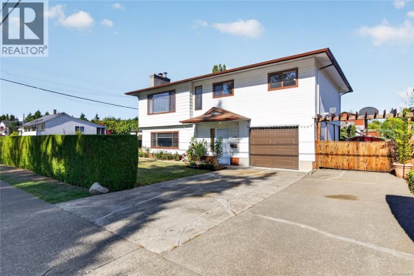 Bonus Room - 1083 26th St, Courtenay, BC V9N7G1 Photo 3