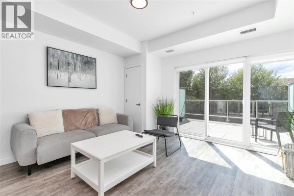 1083 Klo Road Unit# 204, Kelowna, BC, photo 3
