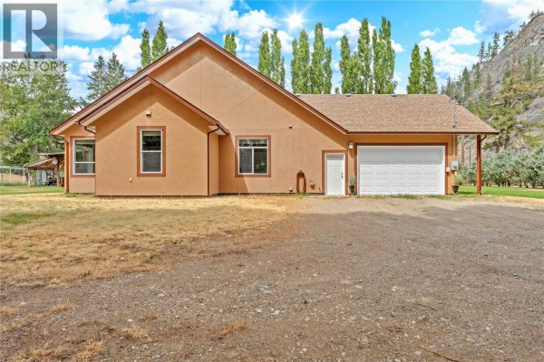 4pc Bathroom - 1084 Seven Mile Road, Princeton, BC V0X1W0 Photo 4