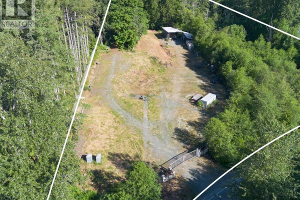 10844 Westdowne Rd, Ladysmith, BC V9G1X5 Photo 2