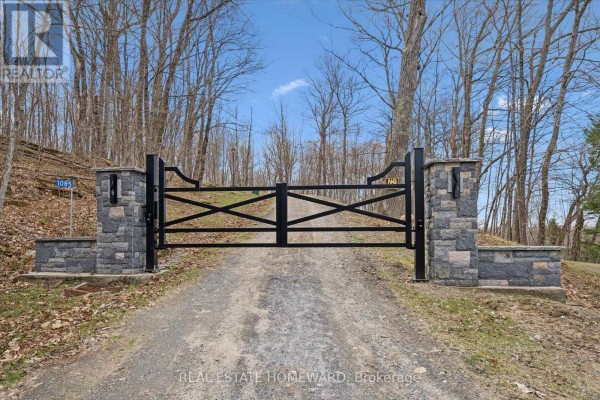 1085 Austin Lane, Lake Of Bays, ON, photo 2