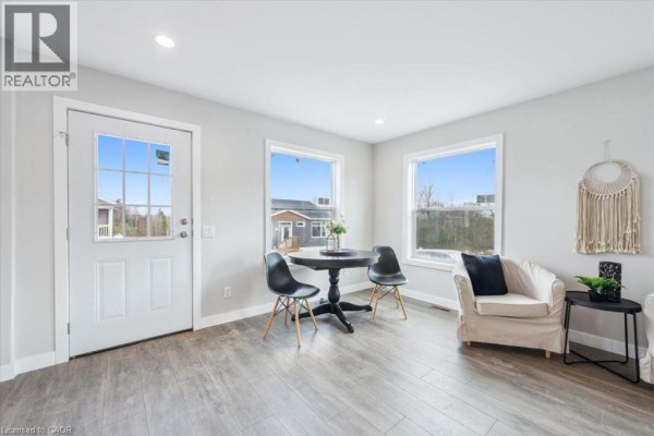 Living room/Dining room - 1085 Concession 10 Road W Unit# Lot 113/n, Flamborough, ON L0R1K0 Photo 5