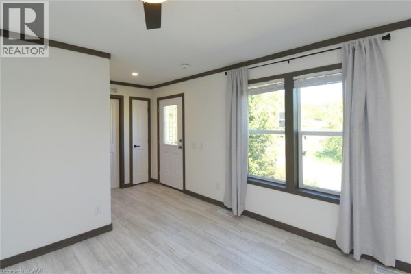 3pc Bathroom - 1085 Concession Road 10 W Unit# 64, Flamborough, ON N0B2J0 Photo 4
