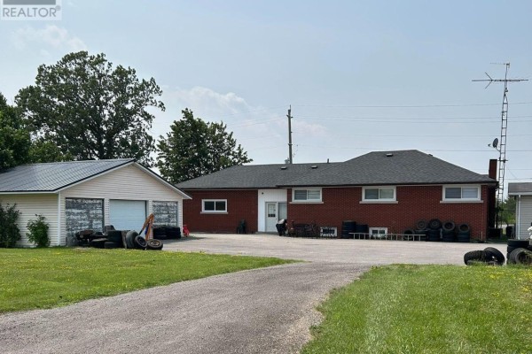 1085 County Rd 41, Greater Napanee, ON K7R3L2 Photo 5