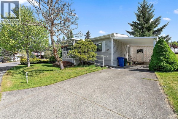Primary Bedroom - 1085 Waterman Rd, Mill Bay, BC V8H1A6 Photo 2