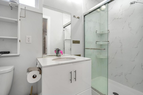 10865 152 Street, Surrey, BC V3R4H3 Photo 5