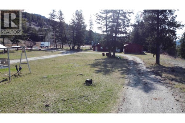 10870 N 97 Highway, Quesnel, BC V2J6R6 Photo 5