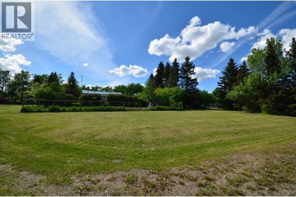 10874 261 Road, Fort St  John, BC, photo 3