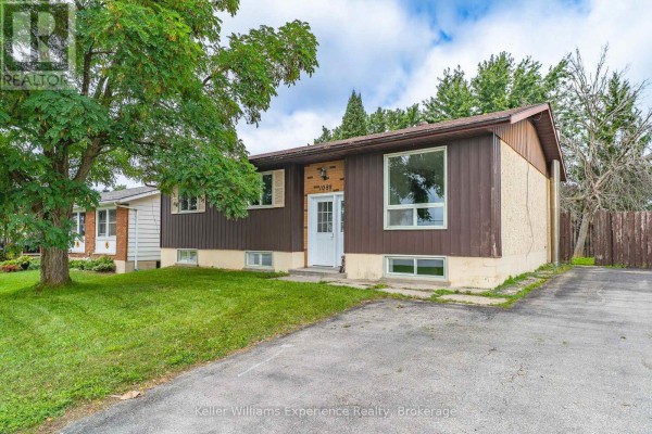 Bedroom - 1088 8th Street E, Owen Sound, ON N4K1M6 Photo 2
