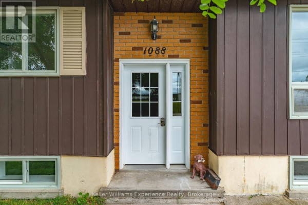 Bathroom - 1088 8th Street E, Owen Sound, ON N4K1M6 Photo 4
