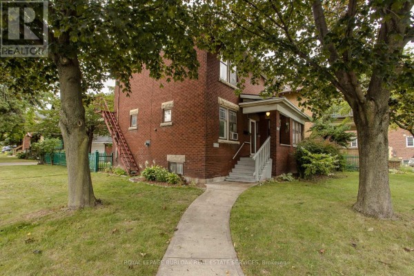 1088 King Street E, Hamilton, ON, photo 3