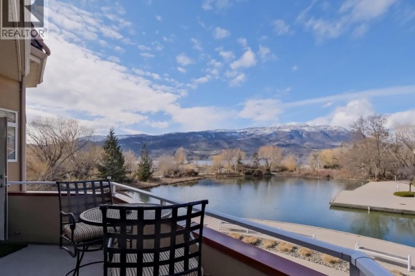 1088 Sunset Drive Unit# 221, Kelowna, BC, photo 2