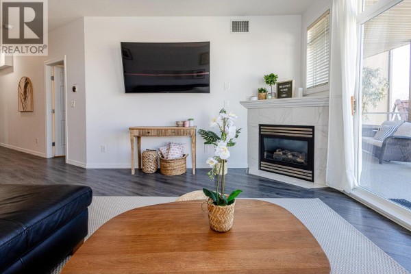 Laundry room - 1088 Sunset Drive Unit# 427, Kelowna, BC V1Y9W1 Photo 5