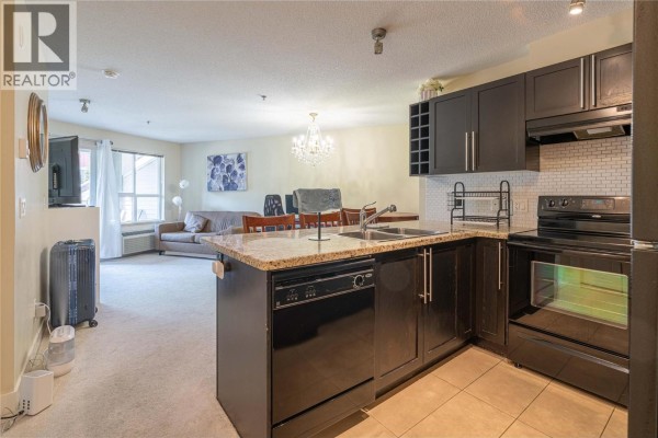 1089 Sunset Drive Unit# 218, Kelowna, BC, photo 3
