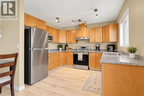 Bedroom - 109, 9105 91 Street, Grande Prairie, AB T8X0E6 Photo 2