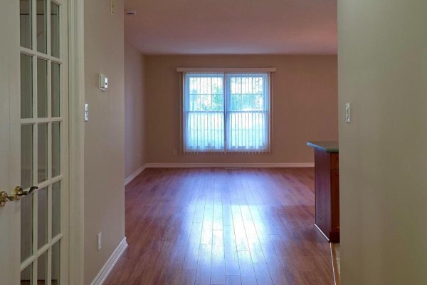 Primary Bedroom - 109 - 24 Ontario Street, Bracebridge, ON P1L2H5 Photo 5