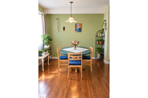 Laundry room - #109 10838 108 St Nw, Edmonton, AB T5H3A6 Photo 5
