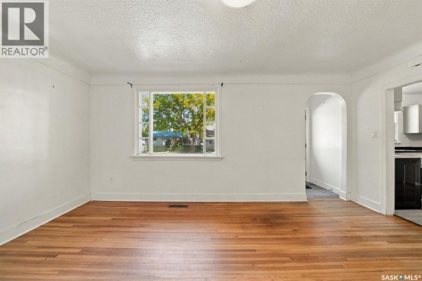 4pc Bathroom - 109 108th Street W, Saskatoon, SK S7N1P3 Photo 5