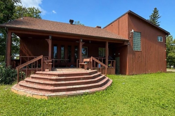 Residential for sale at 109-111 Hillcrest Road, Greenstone, ON - MLS® ciVLMB